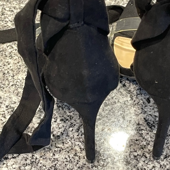 Gorgeous black high heels - Picture 3 of 7